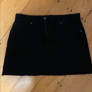 Madewell Black Denim Mini Skirt Frayed Hem Sz 29
